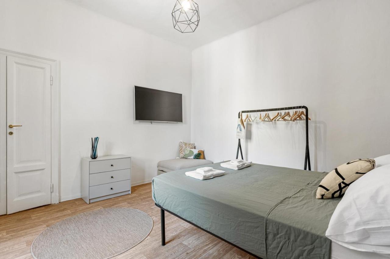 Navigli Charming Flat Apartment Milan Bagian luar foto