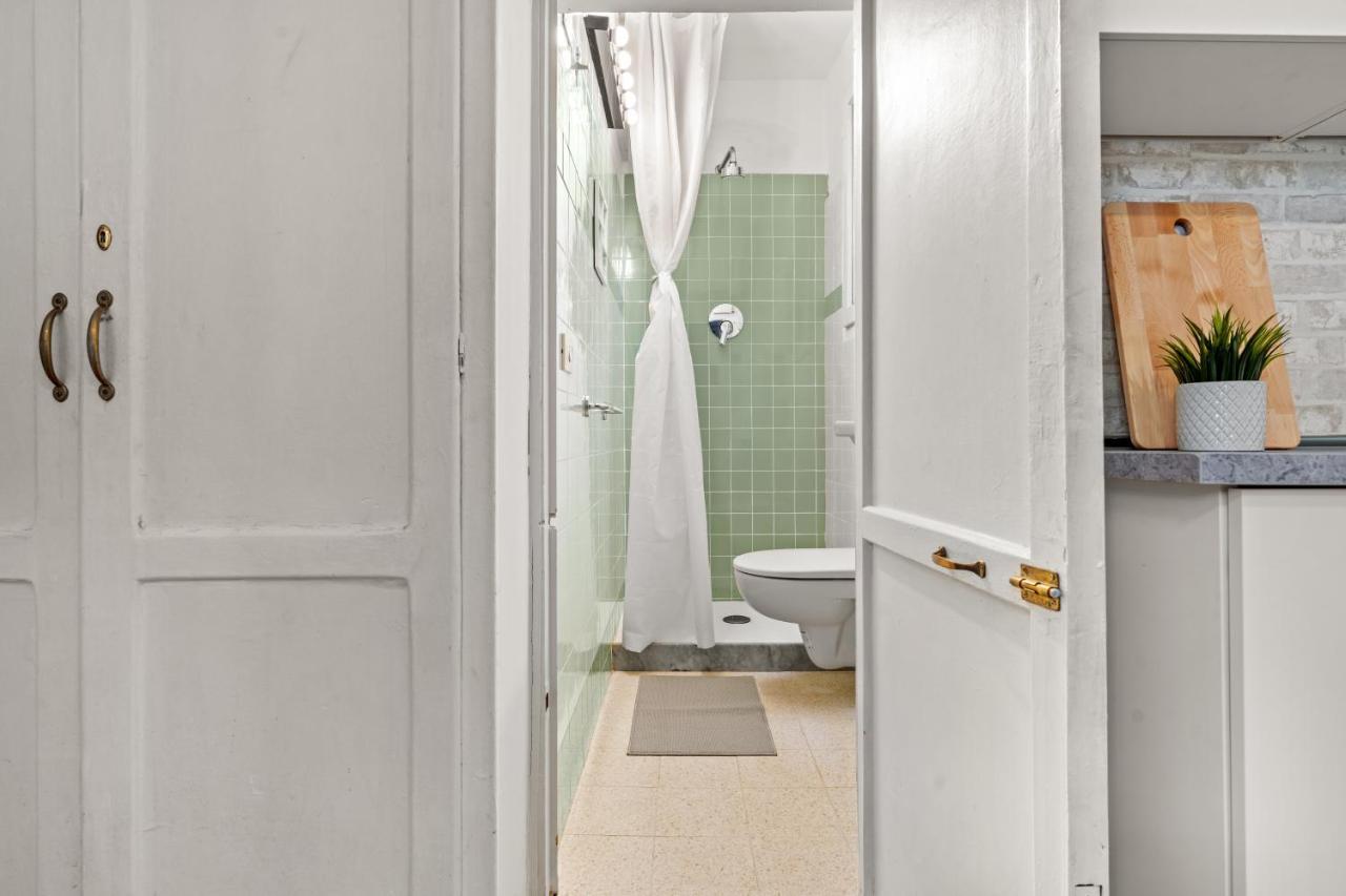 Navigli Charming Flat Apartment Milan Bagian luar foto